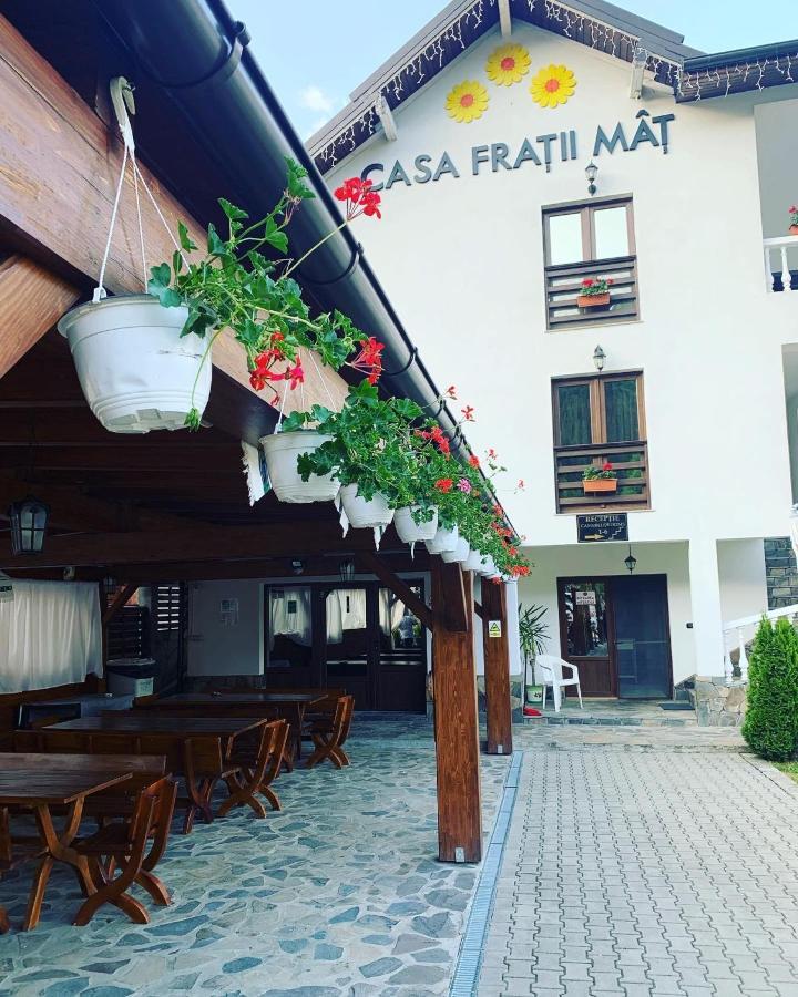 Casa Fratii Mat Otel Moisei Dış mekan fotoğraf
